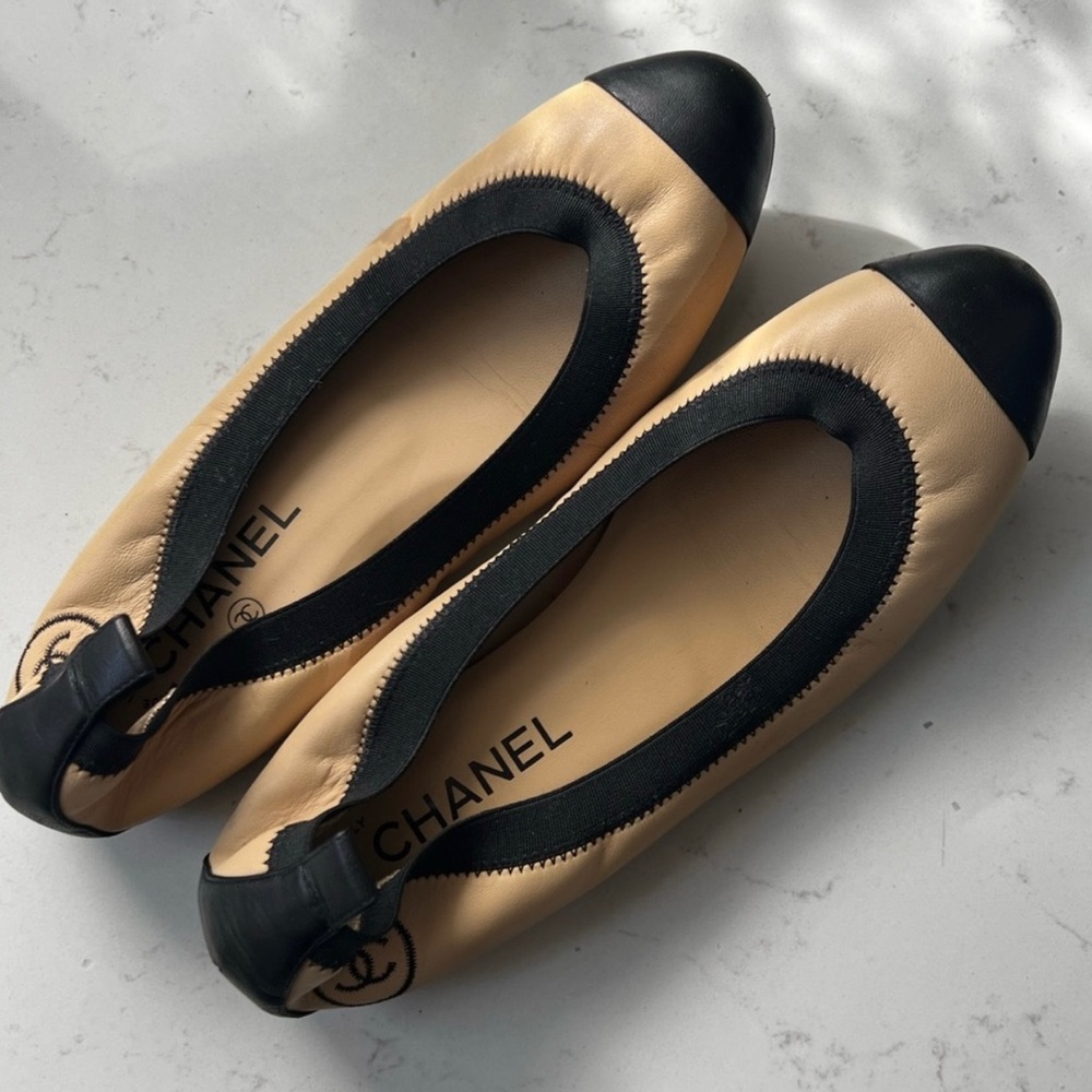 **SOLD***CHANEL stretch spirit ballet flat 38.5